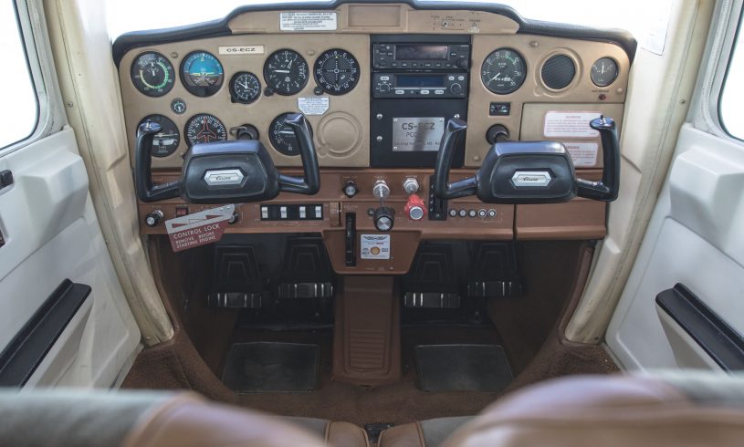 C152_Cockpit